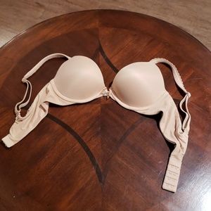 Body by Victoria Bra 32B Nude